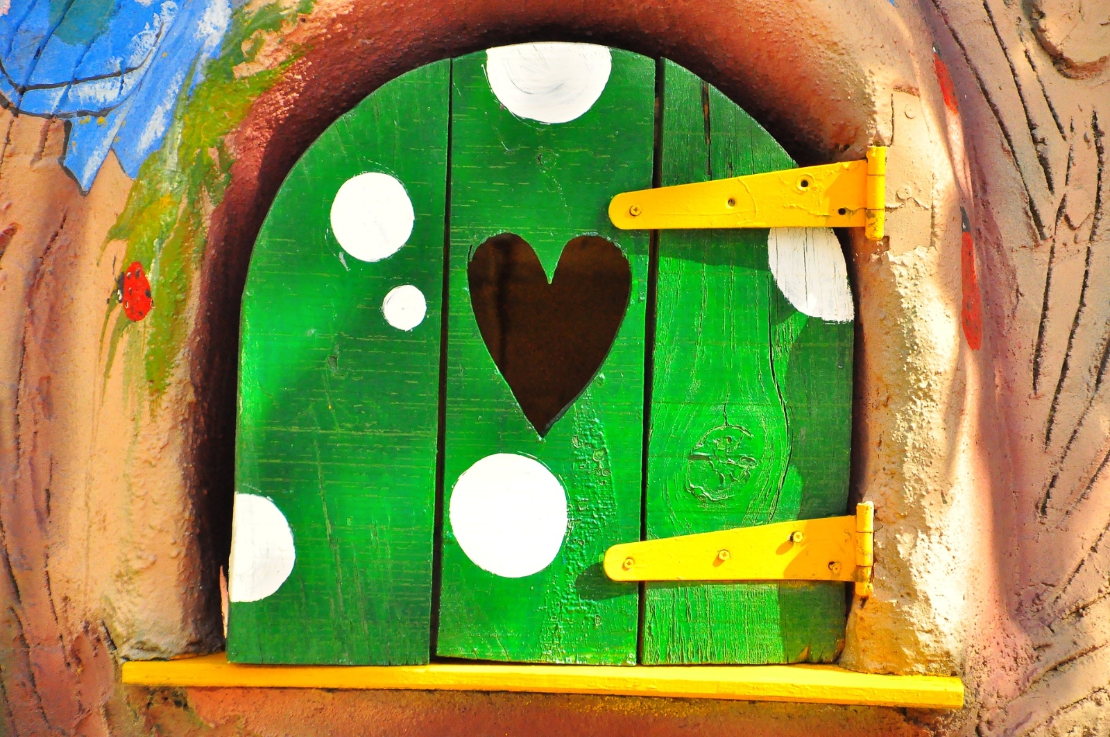 window-4171392_1920